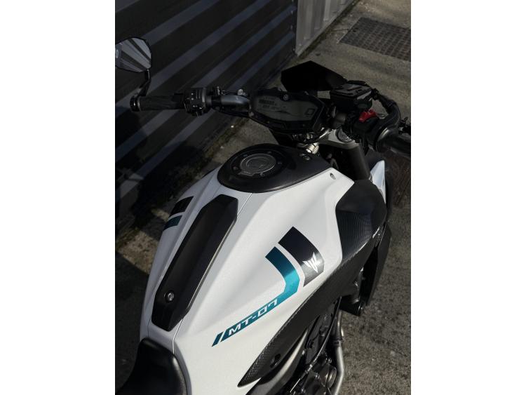 YAMAHA MT-07 MT07 A2