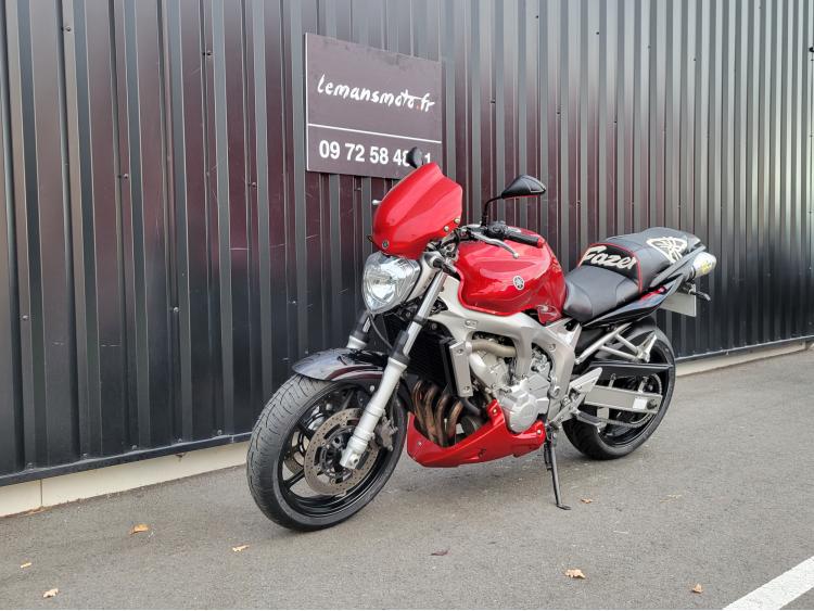 YAMAHA FZ6 (98CV)