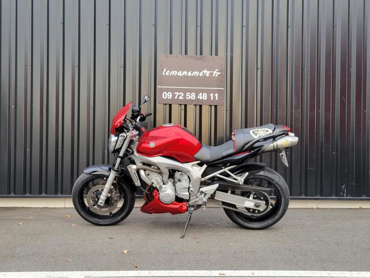 YAMAHA FZ6 (98CV)
