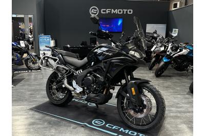 CF MOTO 700 MT