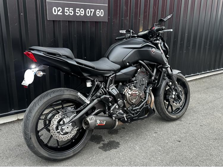 YAMAHA MT-07 A2