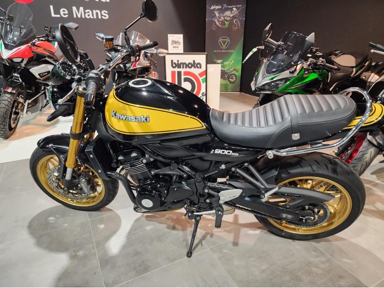 KAWASAKI Z900RS SE