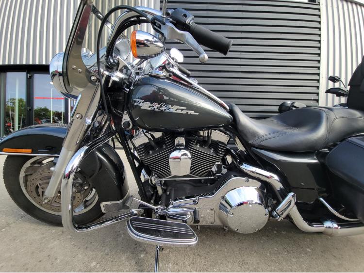 HARLEY-DAVIDSON TOURING ROAD KING 1450 CUSTOM