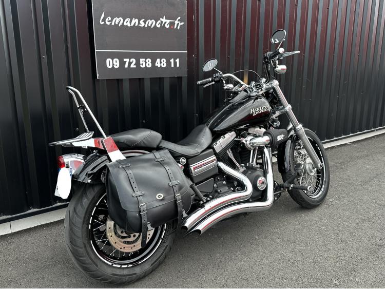 HARLEY-DAVIDSON DYNA STREET BOB 1585 CT OK