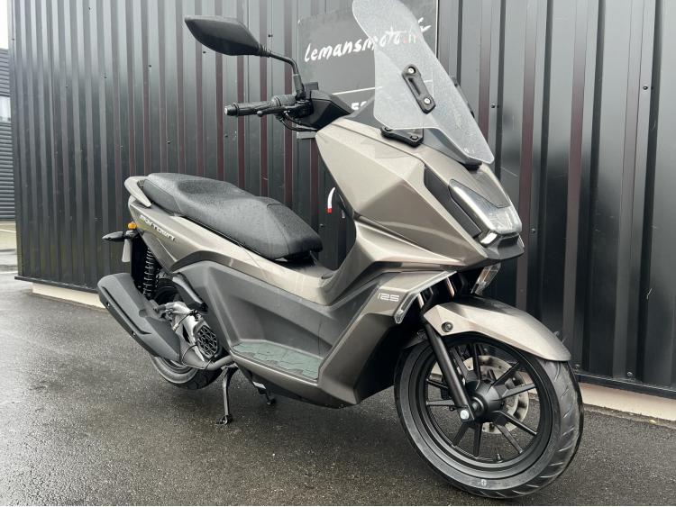 KYMCO SKYTOWN 125