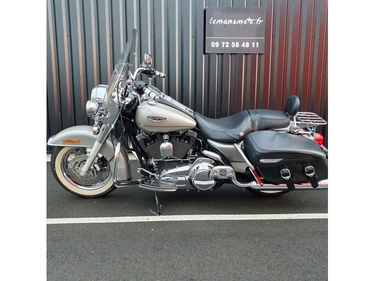 ROAD KING 1584 CLASSIC avec marche arriere FLHRC