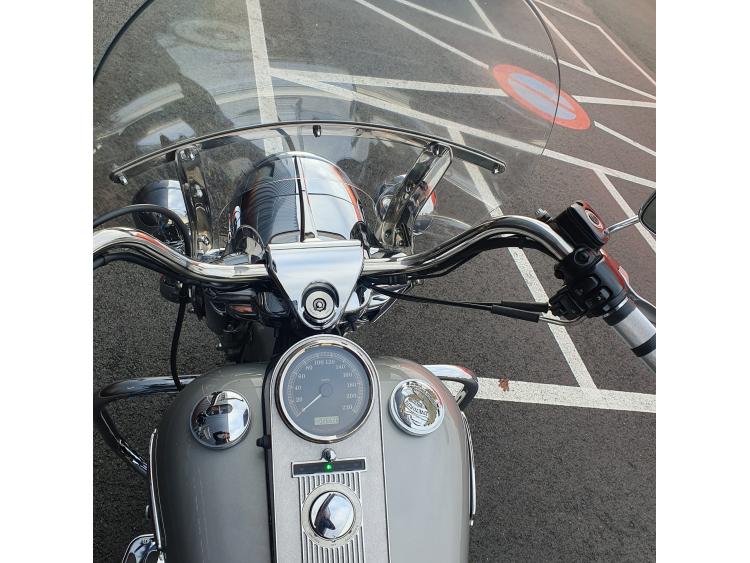 ROAD KING 1584 CLASSIC avec marche arriere FLHRC