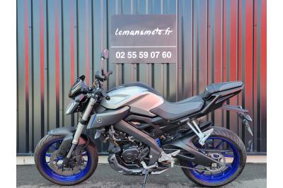 YAMAHA MT-125