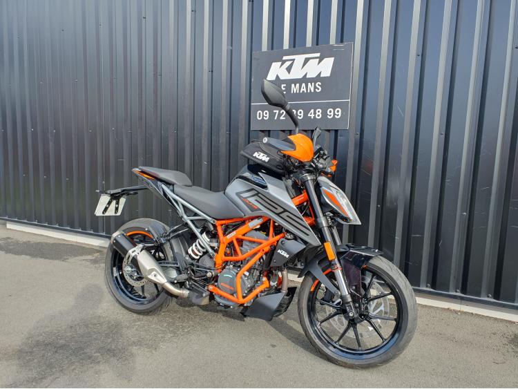 KTM 125 DUKE   714 KILOMETRES