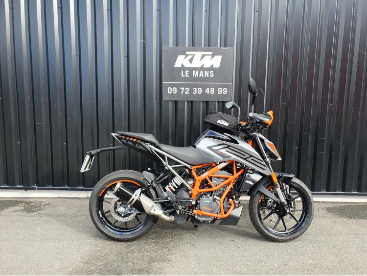 KTM 125 DUKE   714 KILOMETRES