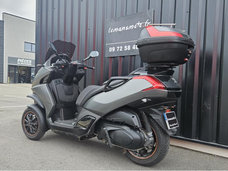 PEUGEOT METROPOLIS 400