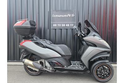 PEUGEOT METROPOLIS 400