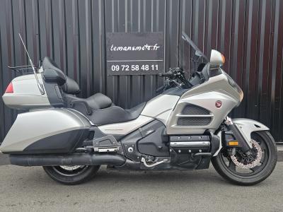 HONDA GL1800 GOLDWING