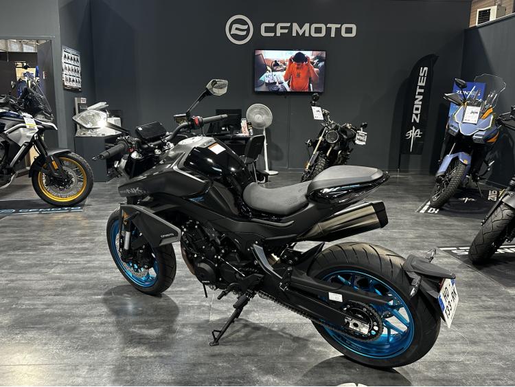 CF MOTO 800 NK Advanced TC