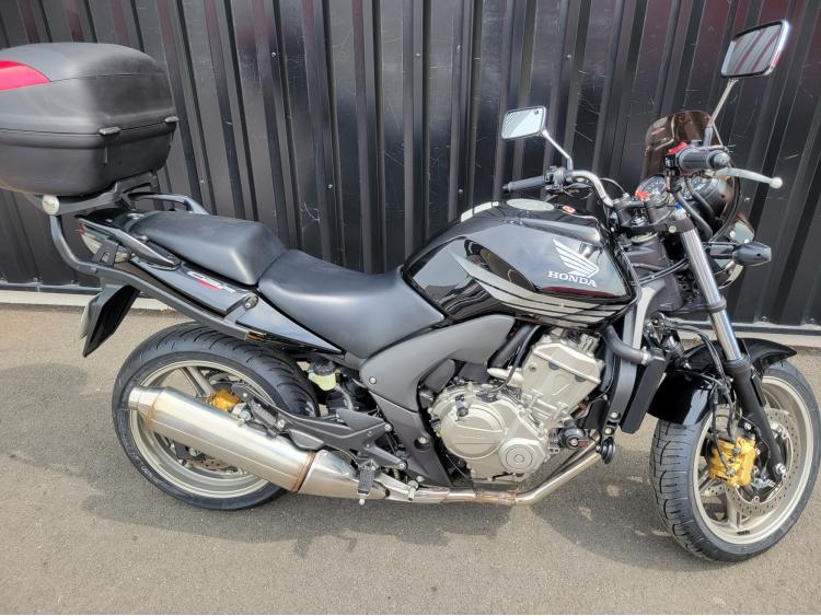HONDA 600 CBF SEULEMENT 3200 Km