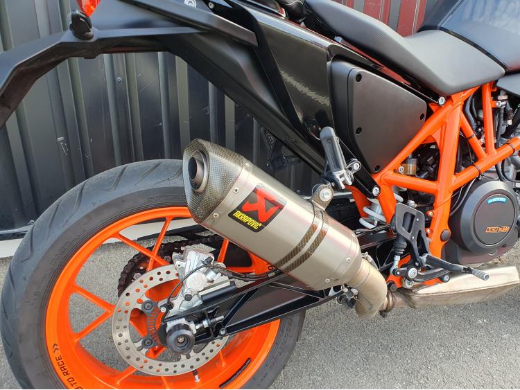 KTM 690 DUKE R