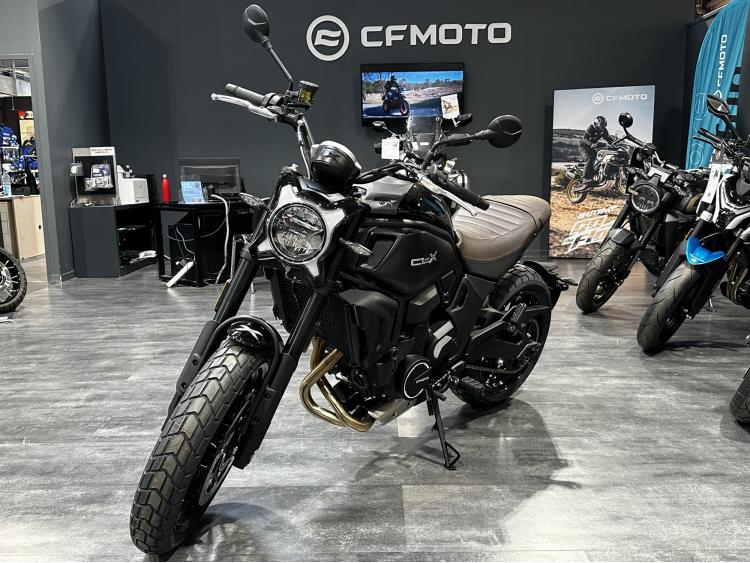 CF MOTO 700 CL-X HERITAGE pour 89.26€ / Mois *