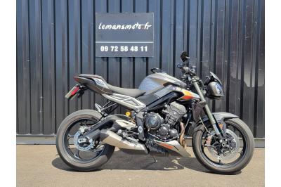 TRIUMPH STREET TRIPLE 765 RS