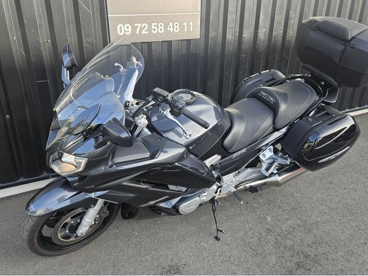 YAMAHA FJR 1300