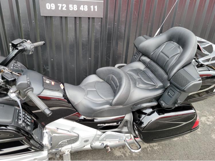 HONDA GL1800 GOLDWING