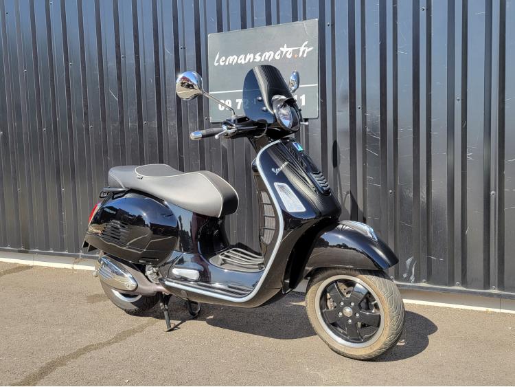 PIAGGIO VESPA GTS 300 SEULEMENT 1497Km