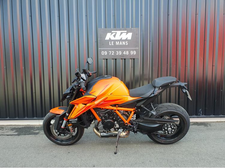KTM 1390 SUPER DUKE R 2025 TECH PACK
