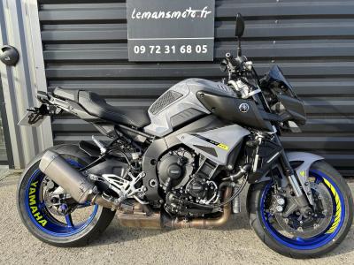 YAMAHA MT-10