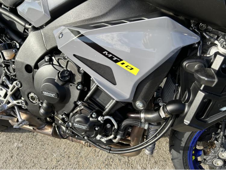 YAMAHA MT-10 mt10