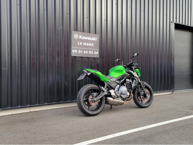 KAWASAKI Z650 (47.5CV) + KIT RABAISSEMENT
