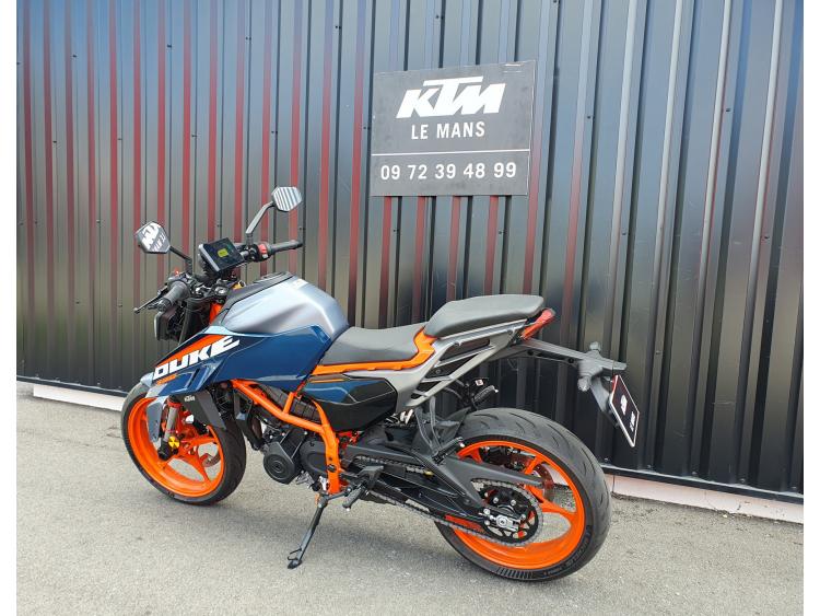 KTM 390 DUKE 2025 A2