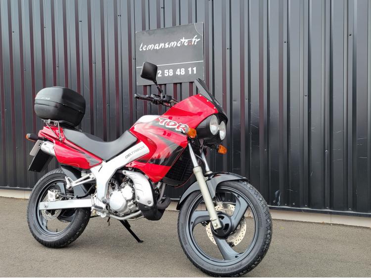 YAMAHA TDR 125