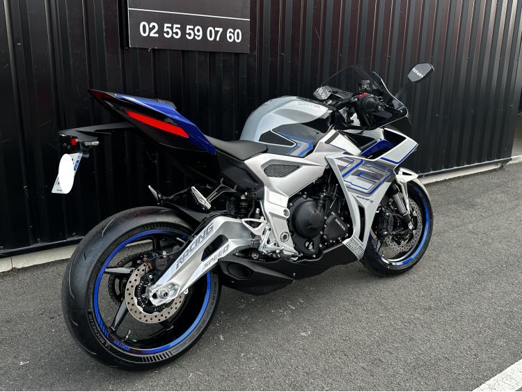 ZONTES 703 RR 95CV NOUVEAUTE 2025