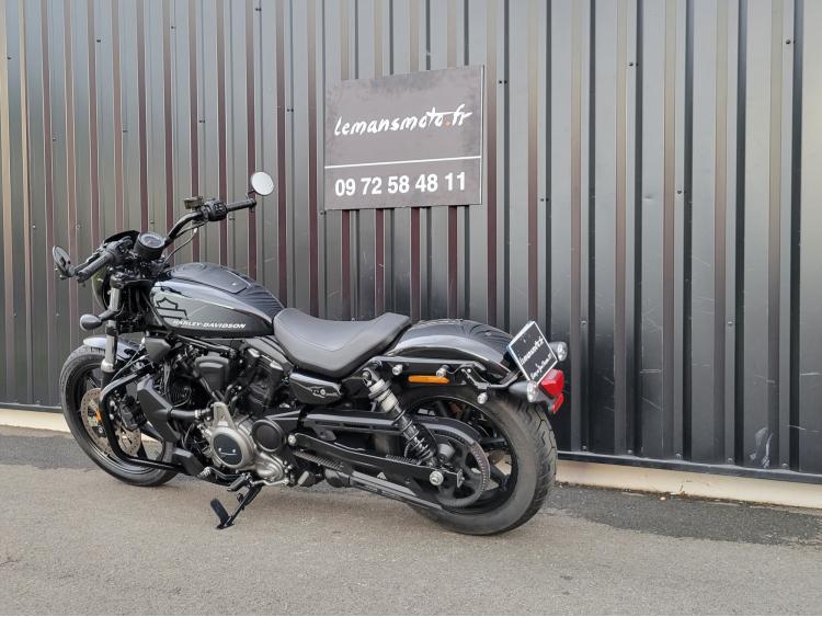 HARLEY-DAVIDSON SPORTSTER NIGHTSTER 975