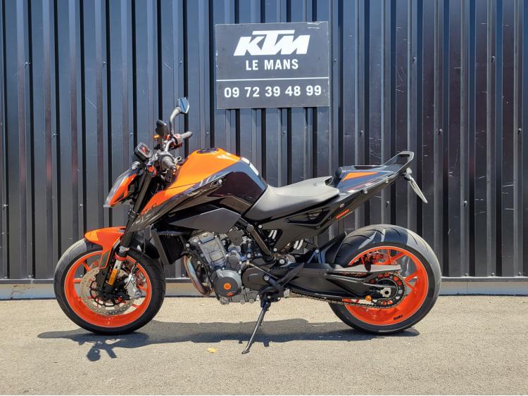 KTM 890 DUKE