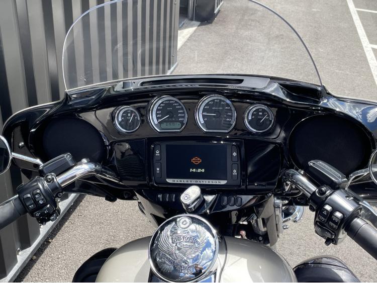 ELECTRA GLIDE ULTRA LIMITED 1745 FLHTK  2017