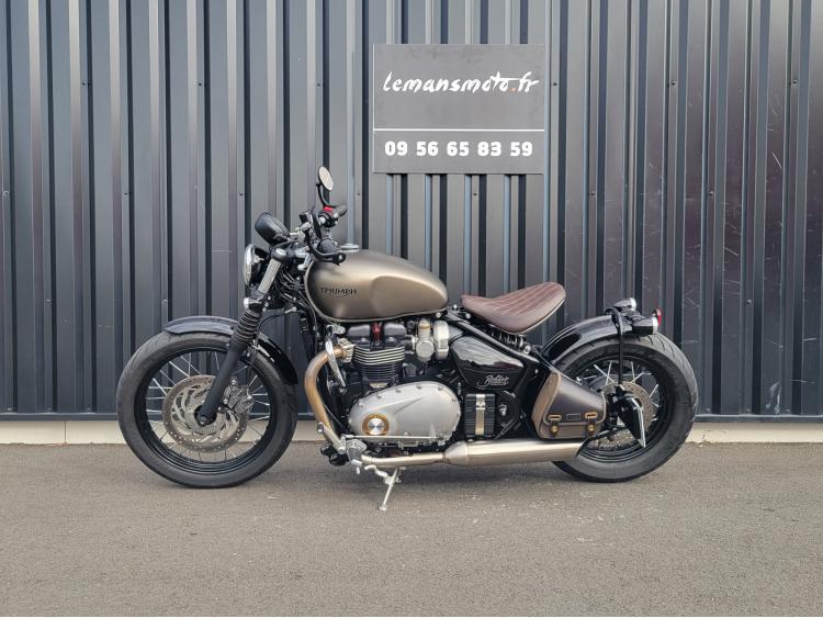 TRIUMPH Bonneville Bobber 1200