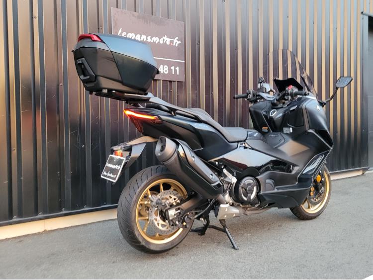 YAMAHA XP T-MAX 560 TECH MAX tmax