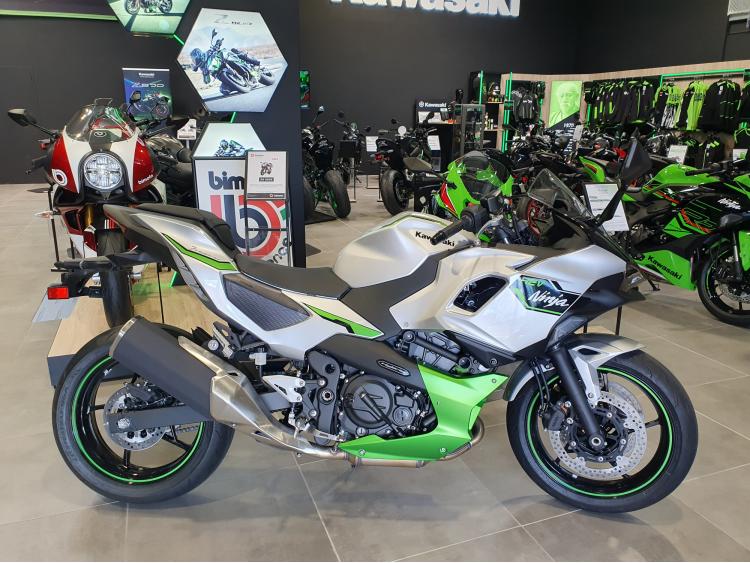 KAWASAKI NINJA 7 HYBRID
