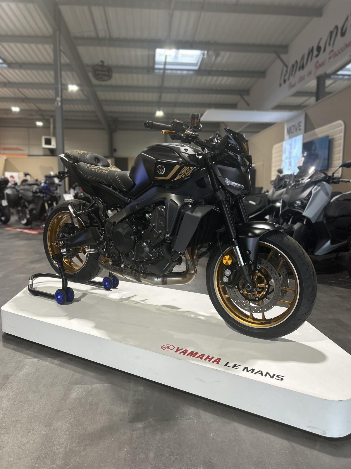  L’Art du Doré signé Yamaha Le Mans ! 